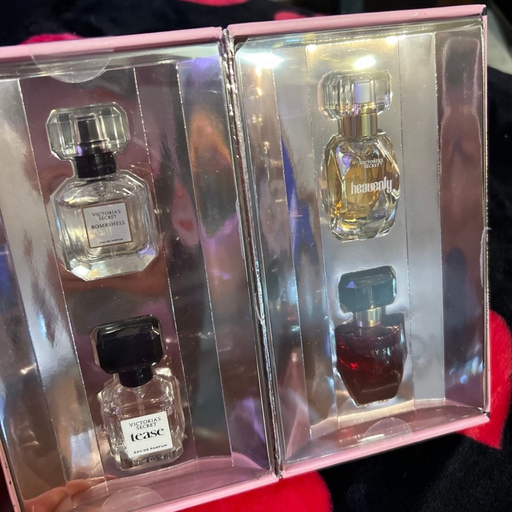 Victoria’s Secret mini perfume lot